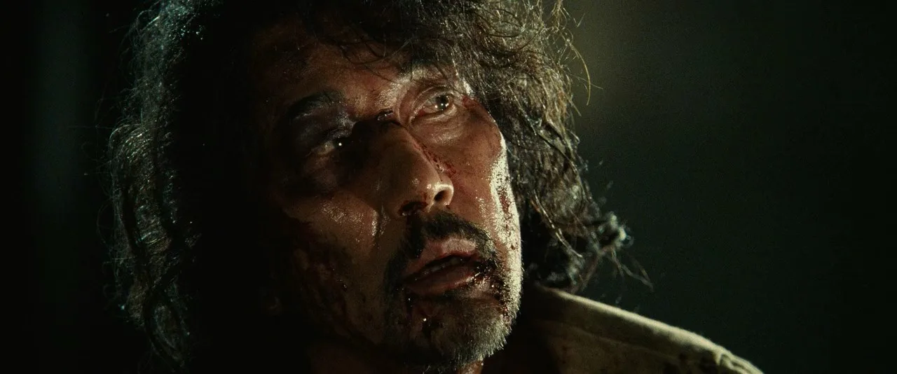 The.World.of.Kanako.2014.720p.BluRay.aac.mp4_snapshot_01.21.51_[2015.03.05_09.16.19].jpg