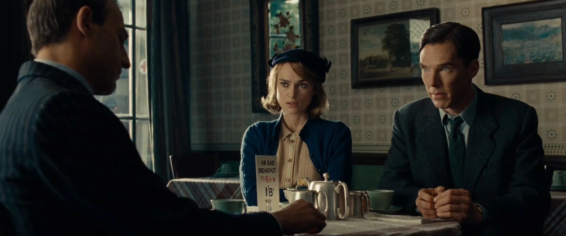 点击查看原图 The.Imitation.Game.2014.1080p.BluRay.H264.AAC-RARBG.mp4_20150306_201447.328.jpg
