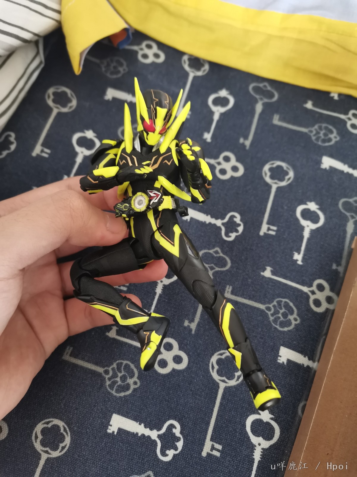 S.H.Figuarts 假面骑士零一 闪耀飞蝗：光泽质感拉满的骑士