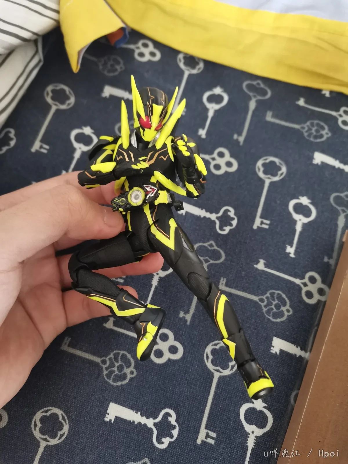S.H.Figuarts 假面骑士零一 闪耀飞蝗：光泽质感拉满的骑士