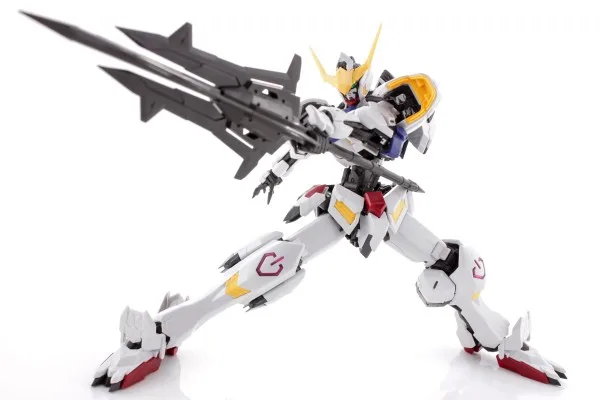MG 1/100 巴巴托斯高达：铁华团的狂气，MG化的诚意之作